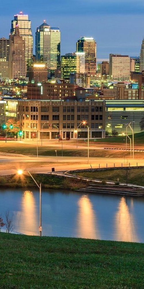 Kansas City nightlife ambience